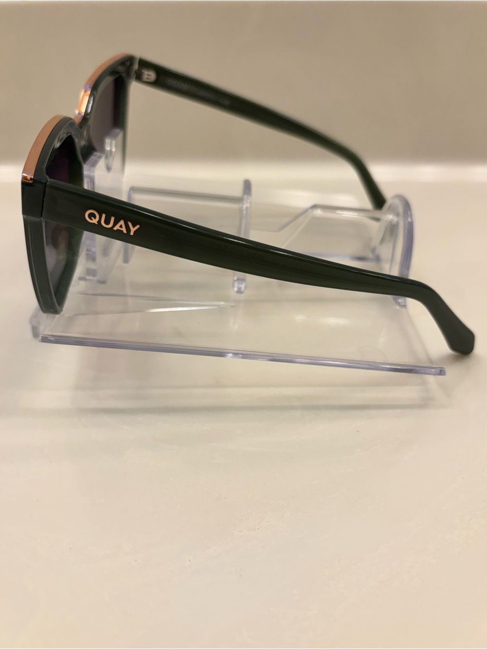 Quay Level Up Oversized Square Sunglasses Green Plastic Frame Gray Polarized - Picture 7 of 13